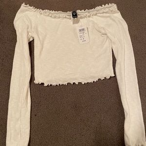 💙brand new Windsor top